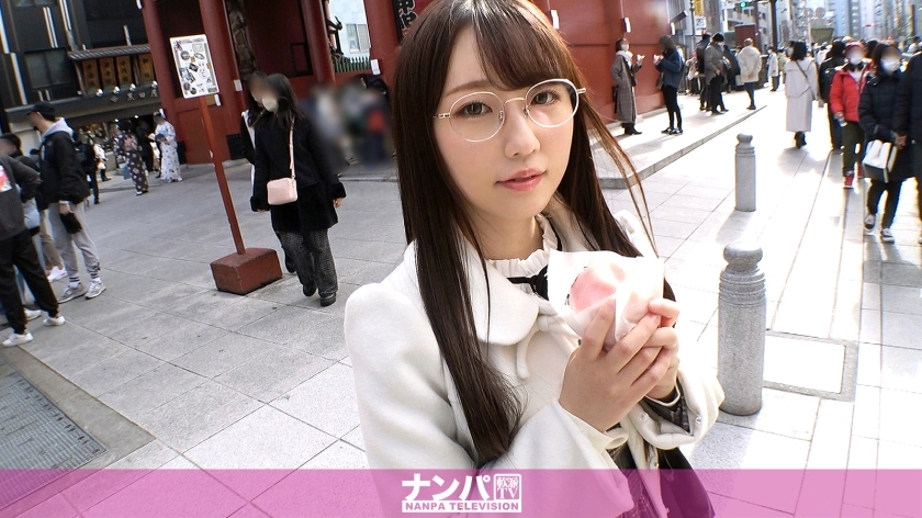 GANA-2860 Seriously flirty, first shot. 1923 Feeling immoral to bring a modest glasses girl to a hotel! I'm too weak to push, and my breasts and buttocks are rubbed as I'm done… My lewd constitution that makes me squirt with an electric massag